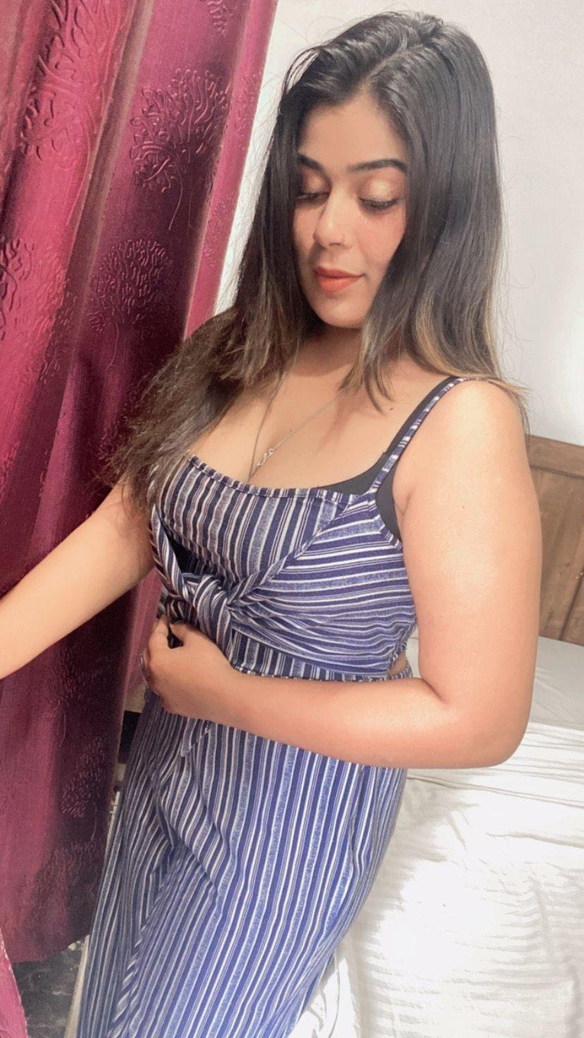  call girls service in Model Town